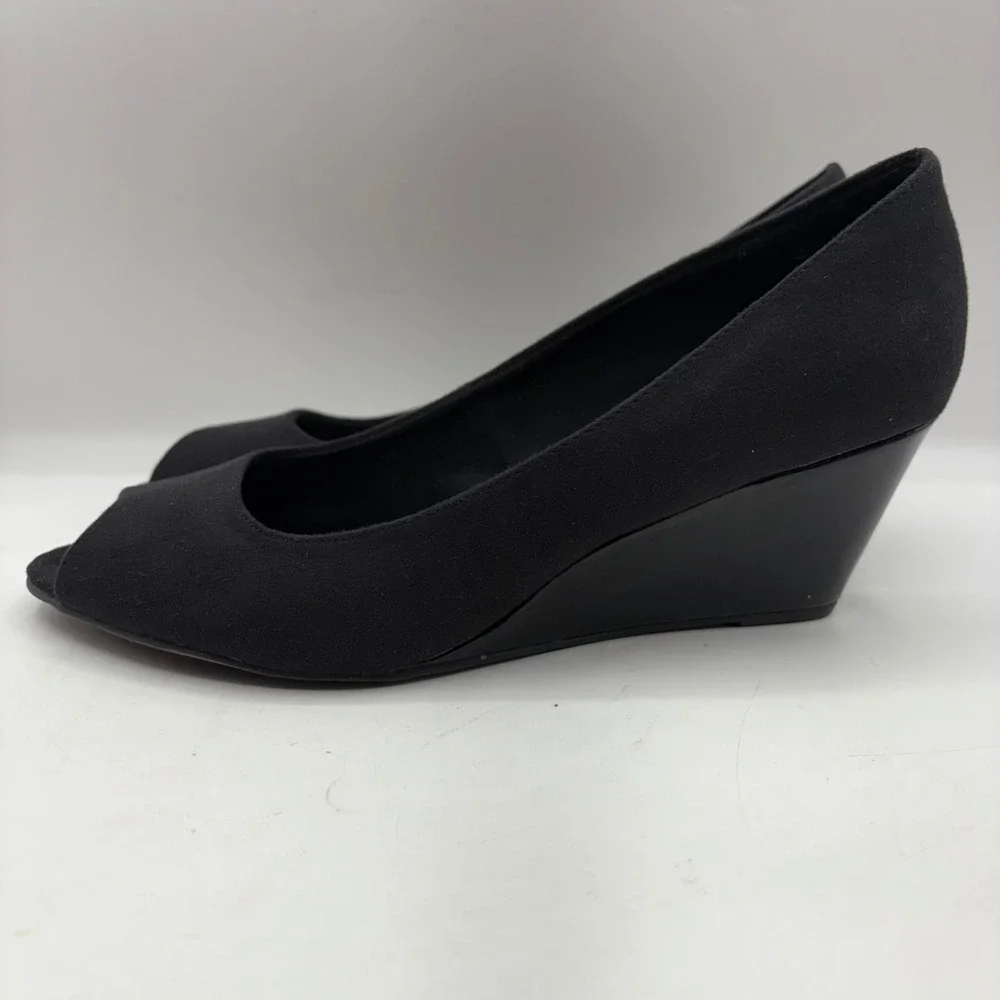 Comfort Plus by‎ Predictions Black Peep Toe Wedge Heels Size 10